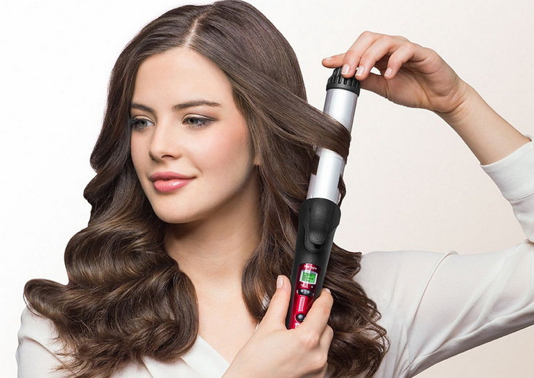 Usando un rizador de pelo