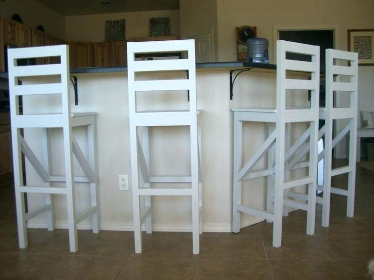 Taburete de bar con respaldo