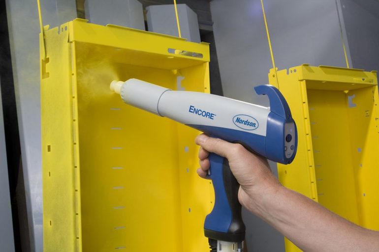 Instalación doméstica para productos de recubrimiento en polvo.