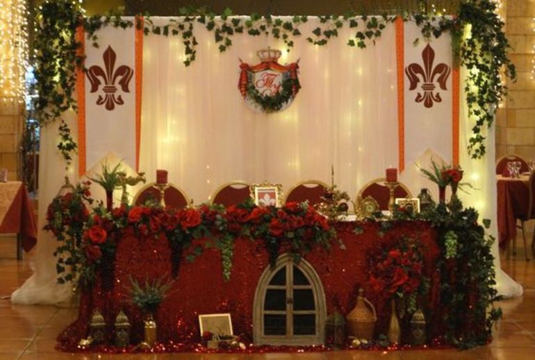 Decoración de la boda de estilo medieval