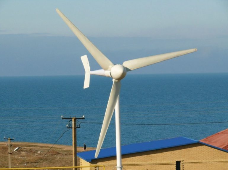 Cómo ensamblar un dispositivo para generar electricidad