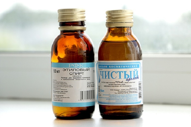 Cómo eliminar el yodo del linóleo